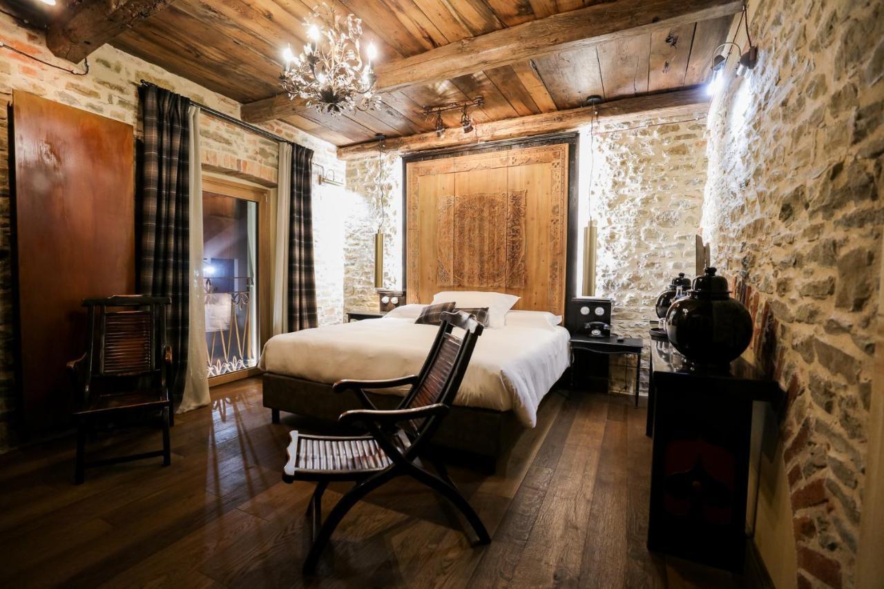 Bed & Breakfast La Piazzetta Degli Artisti - Boutique *